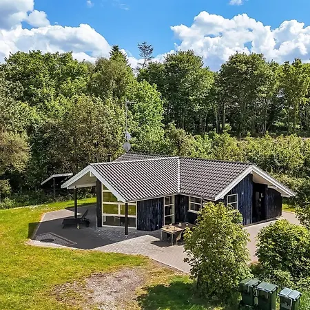 Thorman - 75m From The Sea By Interhome Grenå