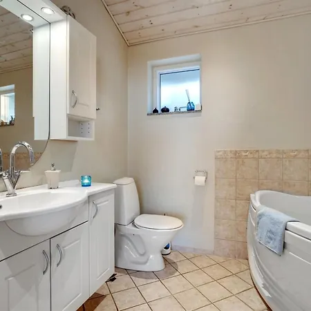 Thorman - 75m From The Sea By Interhome Hébergement de vacances *